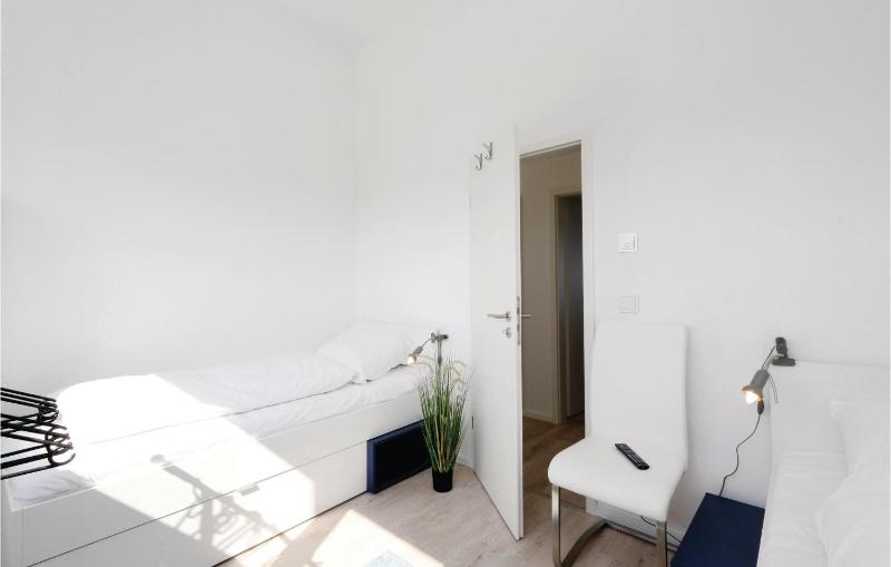 Awesome Apartment In Ostseeresort Olpenitz - image 20