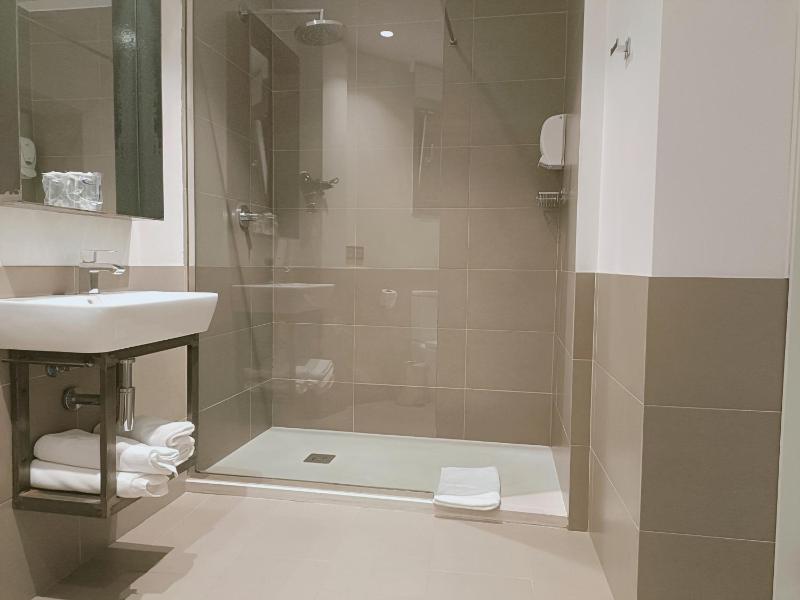 Double Room with Terrace image 2