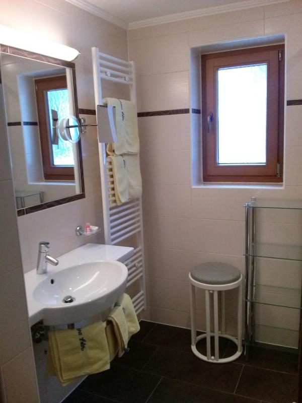 Standard Double Room with Balcony image 3