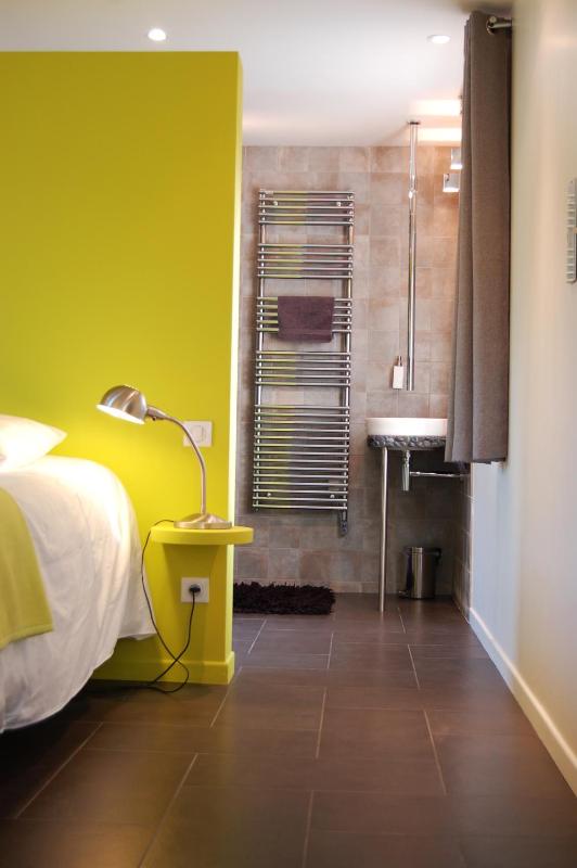 Superior Queen Room image 3