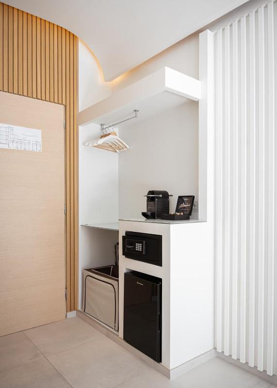 Superior Double Room image 2