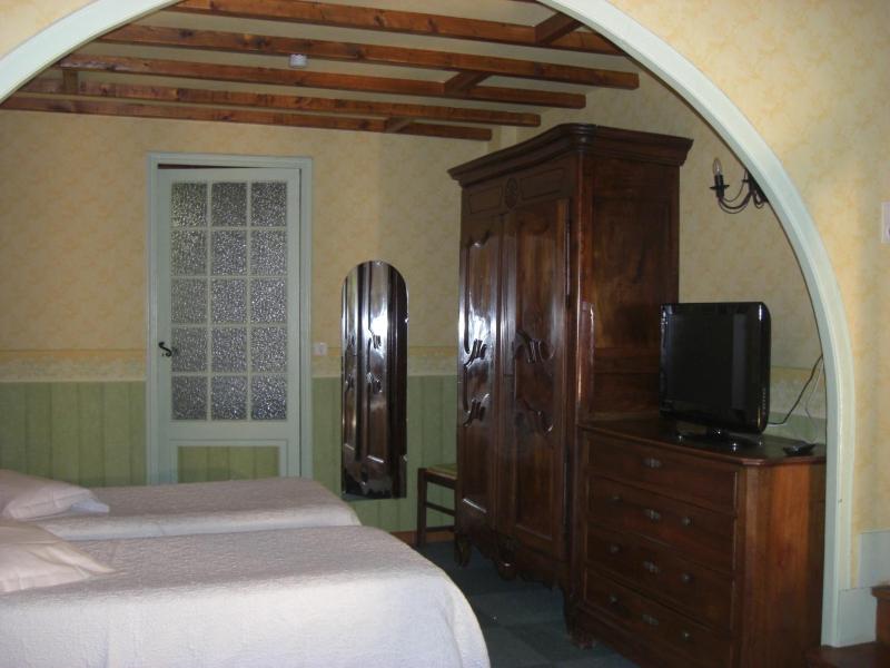 Triple Room image 2