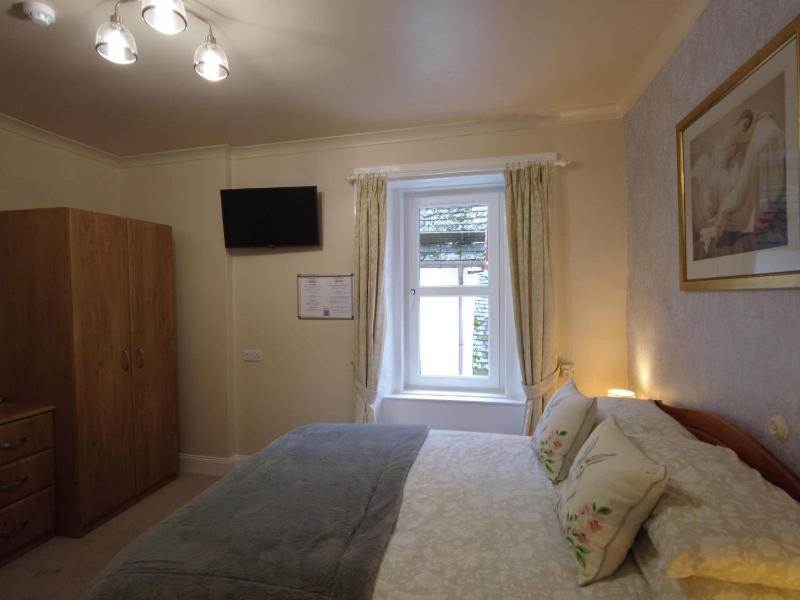 Two-Bedroom Suite image 3