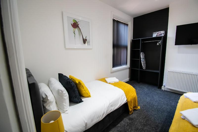 Winter Garden Suites by Sasco Apartments - image 42