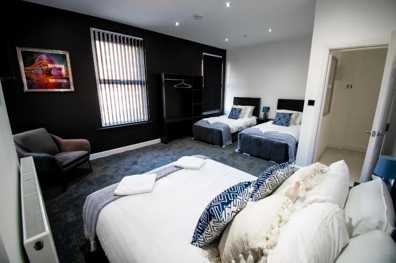 Winter Garden Suites by Sasco Apartments - image 38
