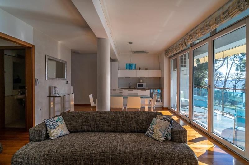 Apartment Kolovare by Belmont Realty - image 14