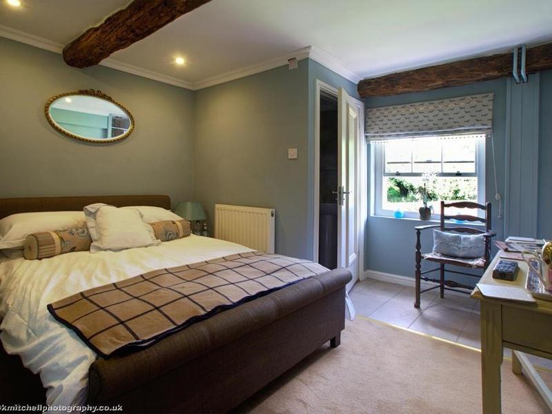 Standard Double Room image 1