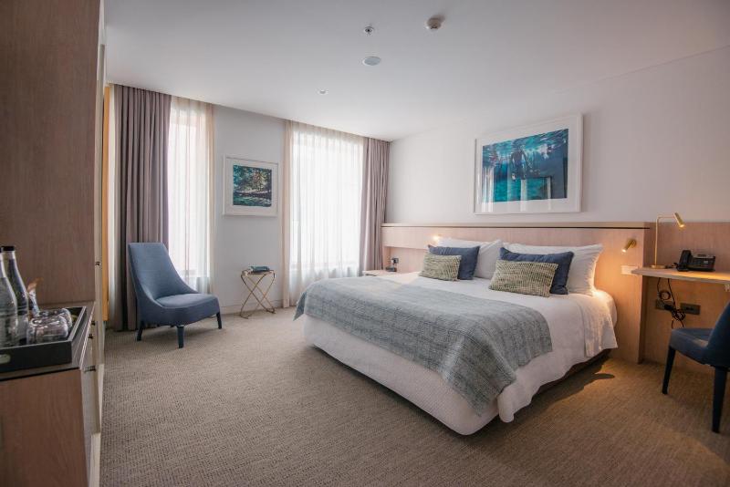 King Room - Disability Access image 3
