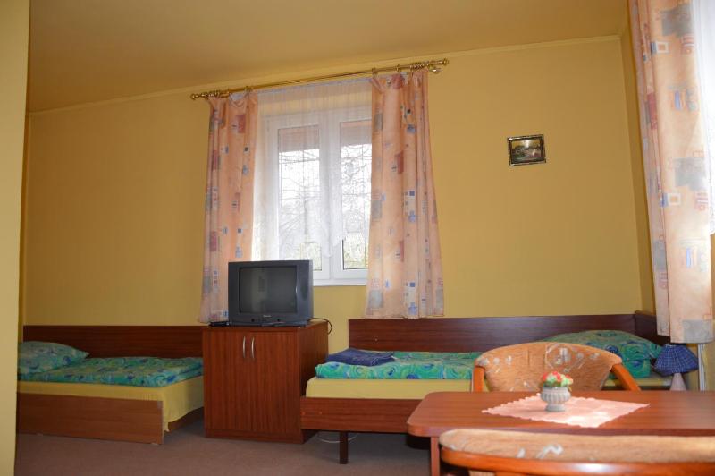 Triple Room image 2