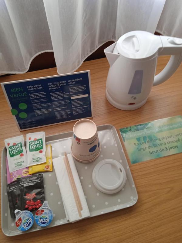 1 Double Bed 1 Junior Bed image 3