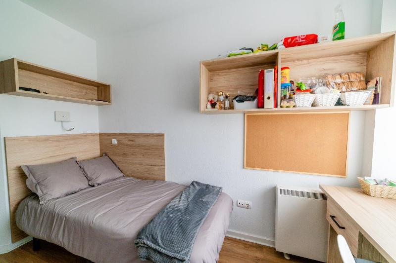 Economy Single Room image 3