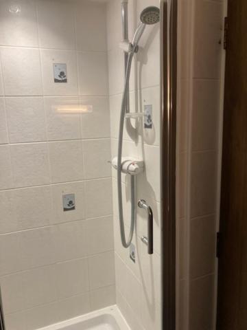 Grove House - Woodbridge - image 3