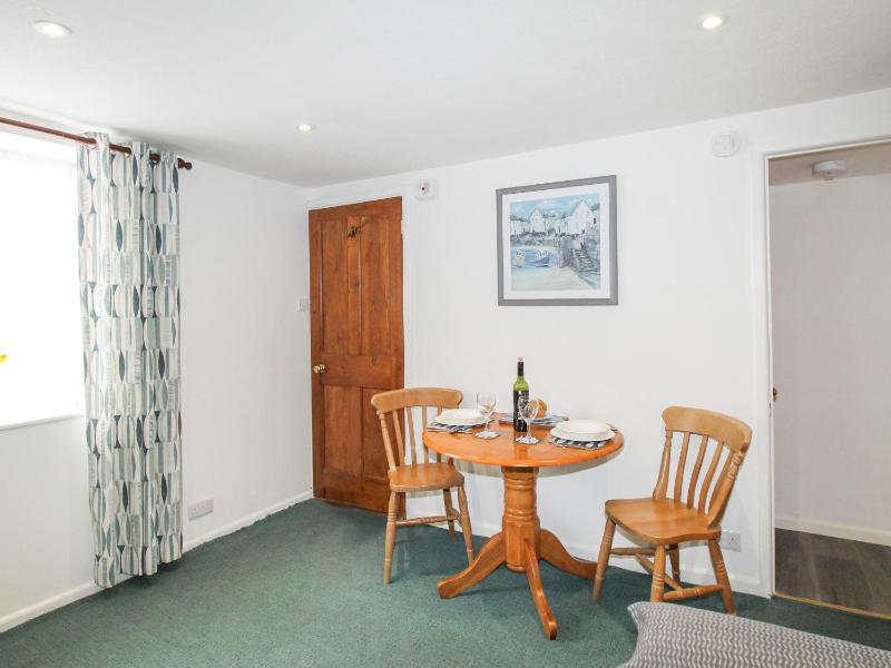 Angel Cottage - image 4