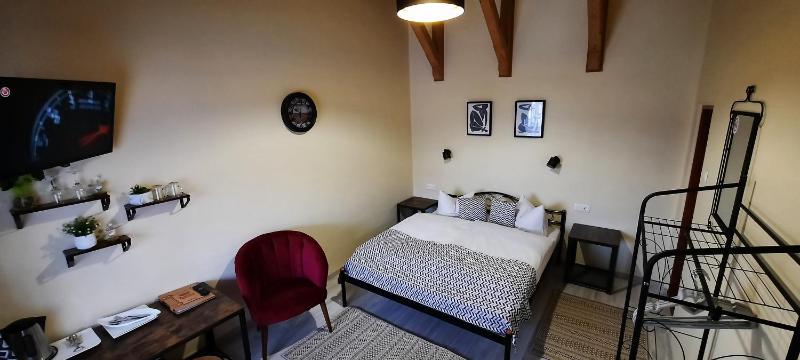 Superior Queen Room image 1