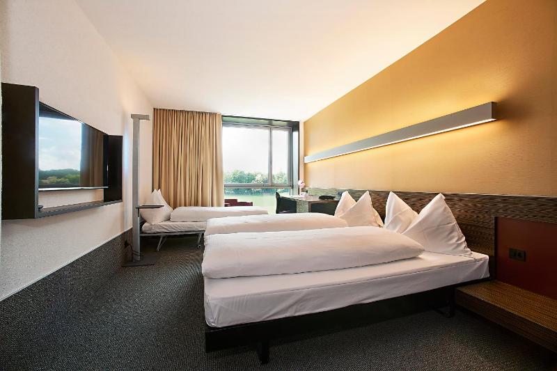 Triple Room image 1