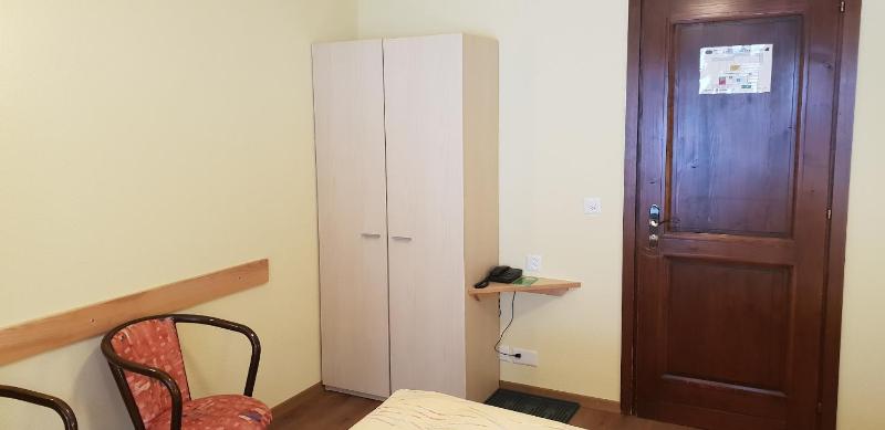 Budget Single Room image 2