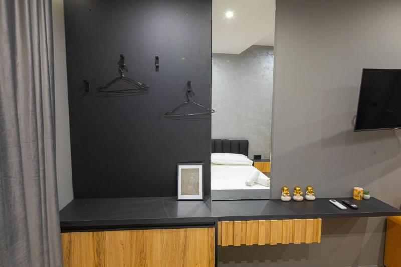 Dea's Apartments - image 12