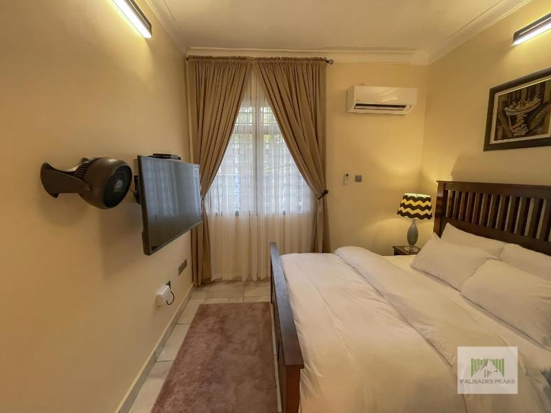 Palisades Peaks Luxury Apartments - image 10