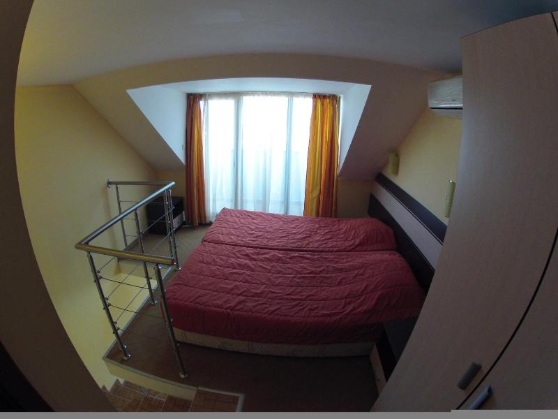 Two-Bedroom Duplex Suite image 4
