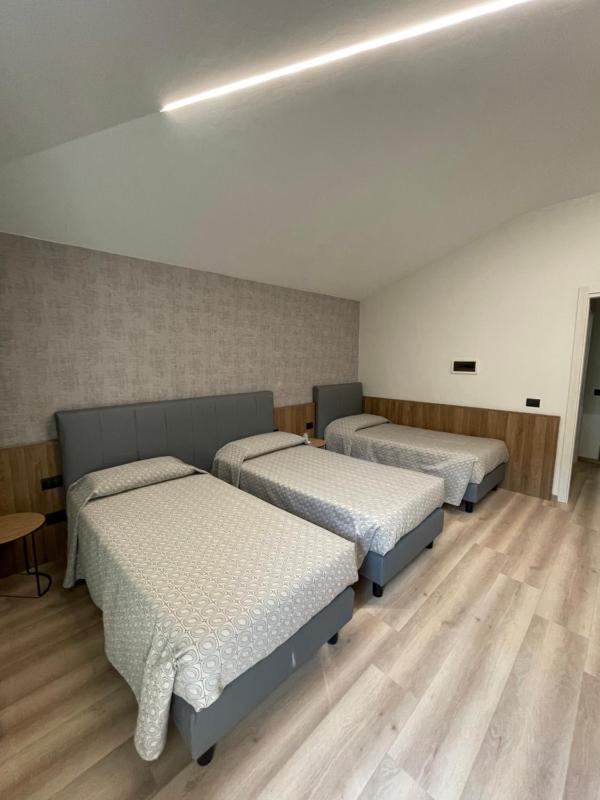 Triple Room image 1
