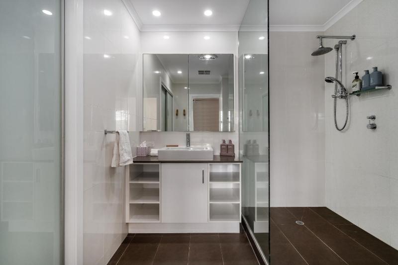 4BR Nimolanca Partial Ocean View at Kings Beach - image 10