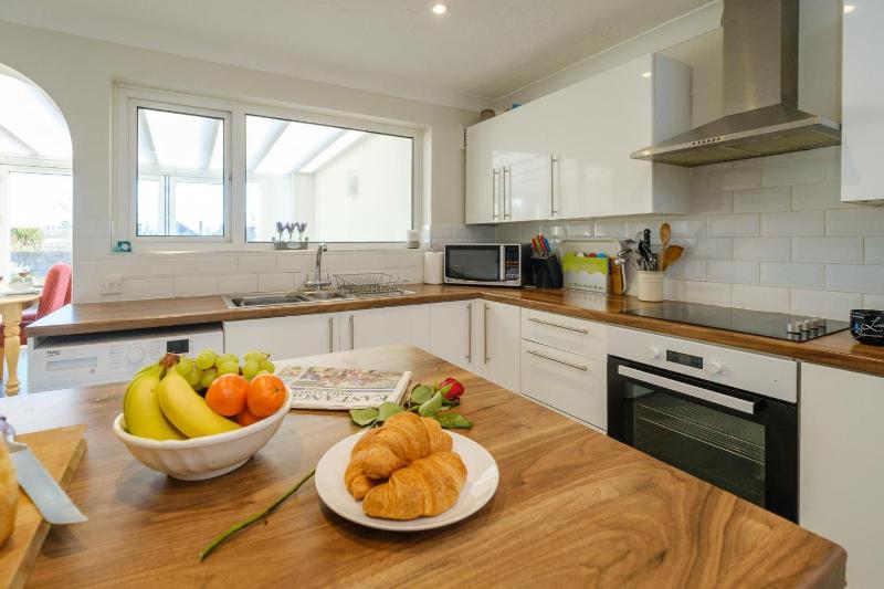 61 Fairfield Road - image 21