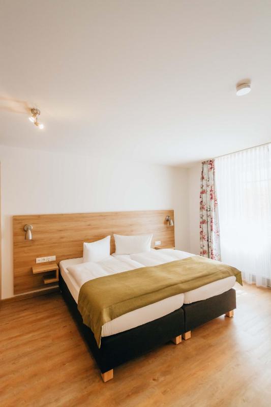 Triple Room - Disability Access image 1