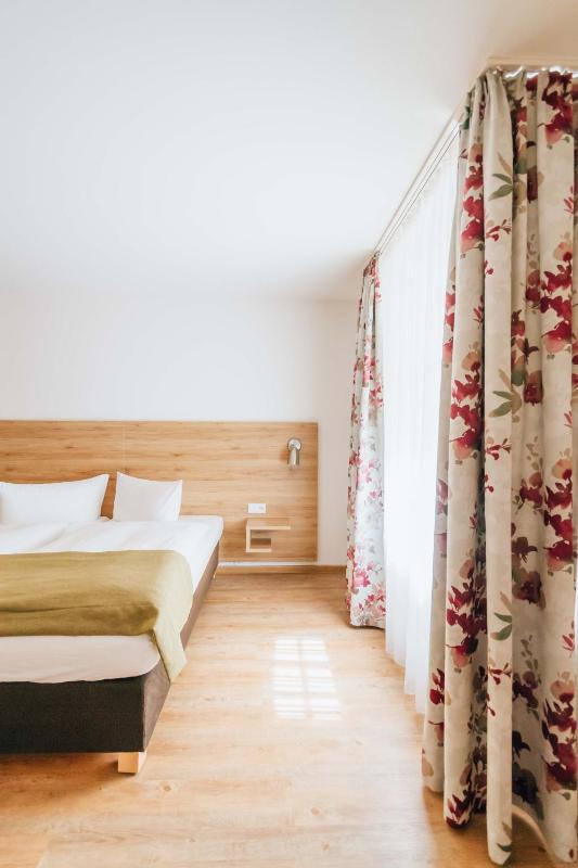 Triple Room - Disability Access image 2