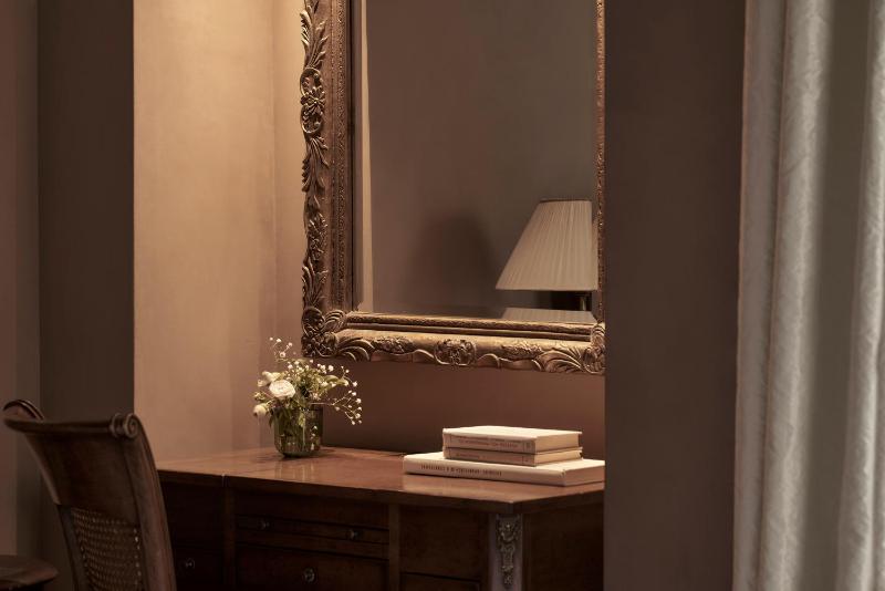 Standard Double/Twin Room image 2