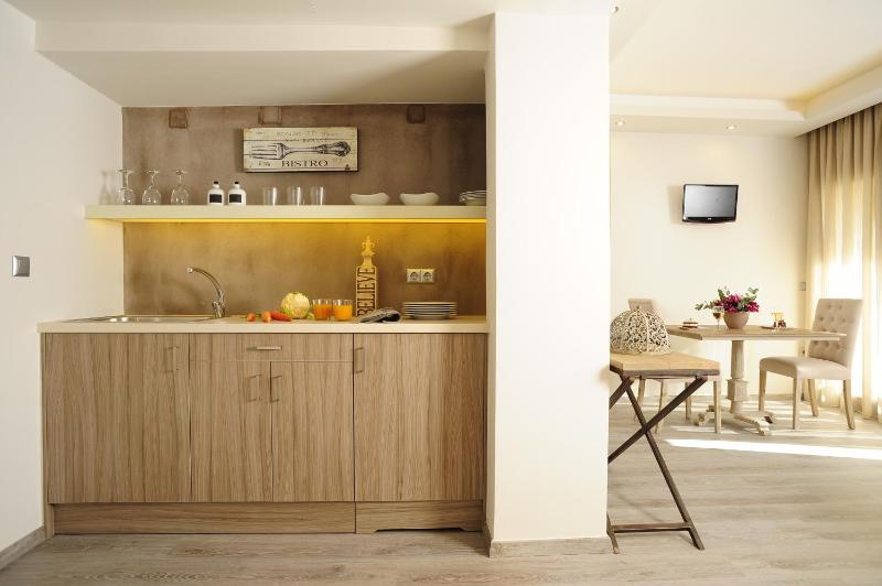 Superior Single Room image 4