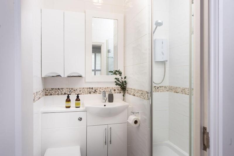 Three-Bedroom Apartment image 1