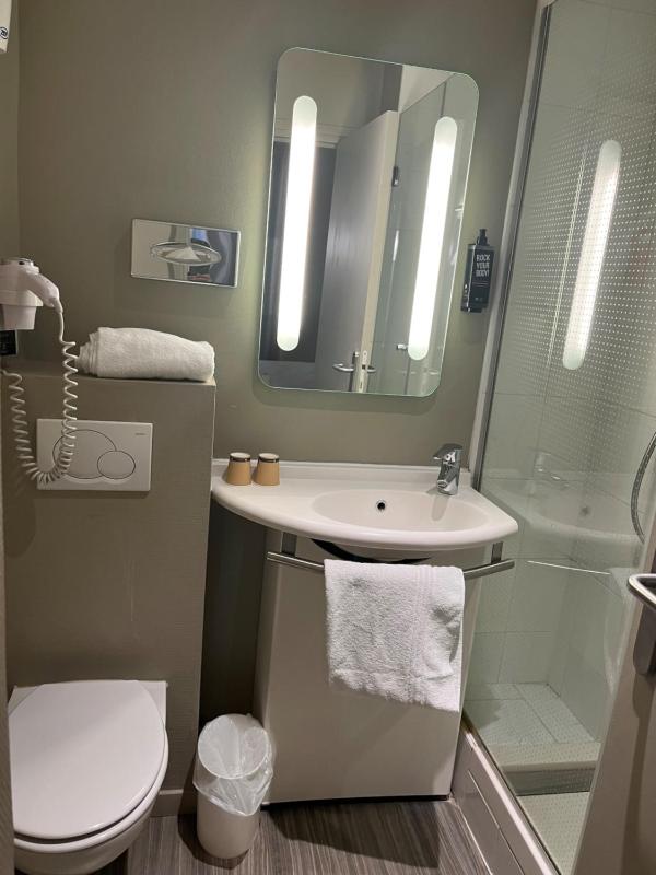 Two Side by Side Rooms image 2