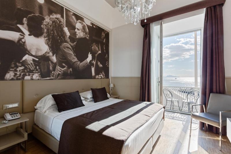 Superior Double or Twin Room image 3