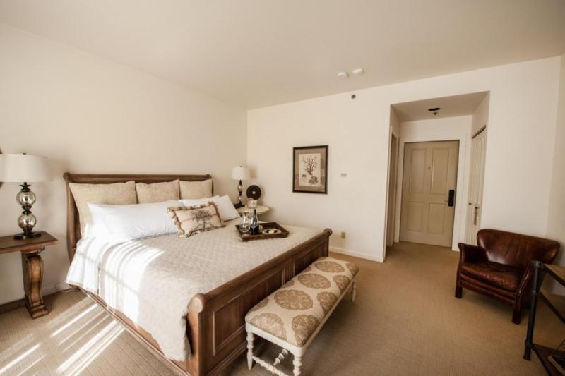 King Room - Disability Access image 4