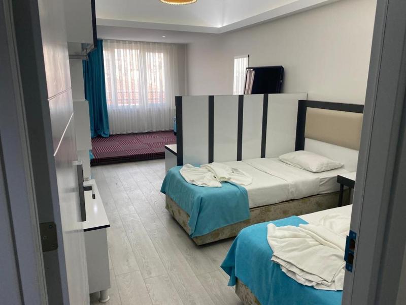 Deluxe Family Room image 1