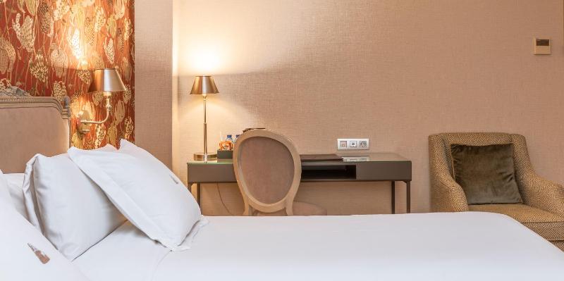 Double or Twin Room image 1