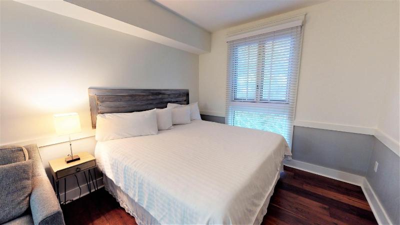 Pilot House 229 - image 6
