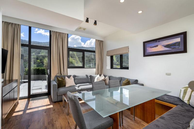 Lantern 3 Bedroom Terrace with majestic mountain view Images