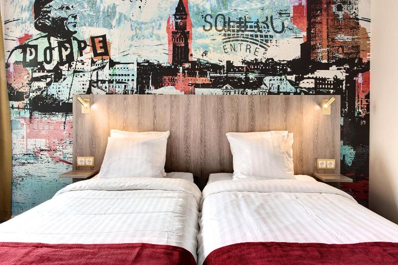 Good Morning Twin Room image 1