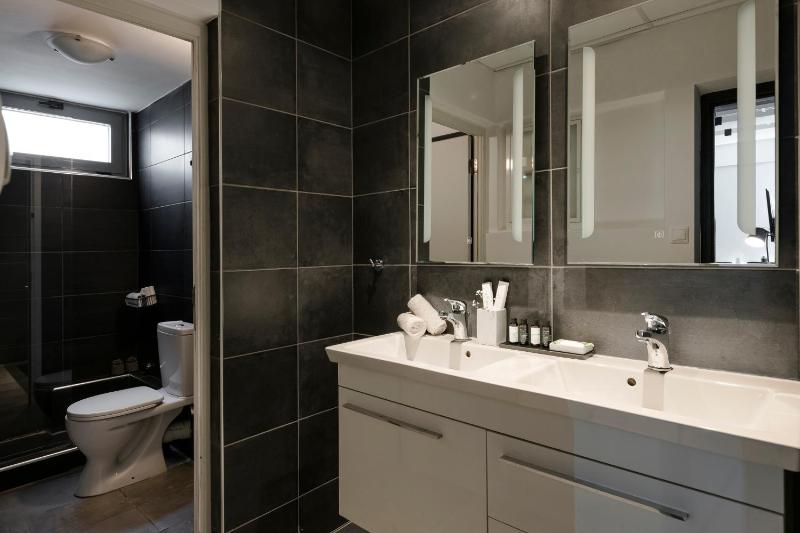 Apartment image 3