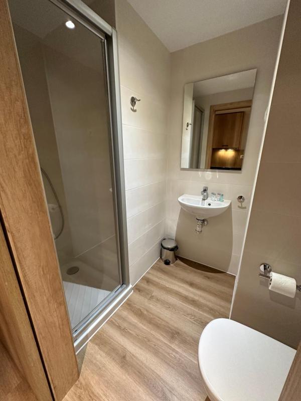 Budget Double Room image 2