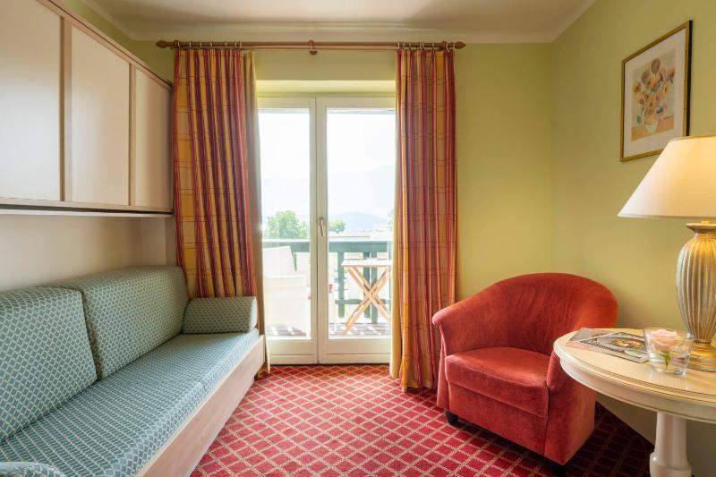 Exclusive Double Room with Balcony image 3