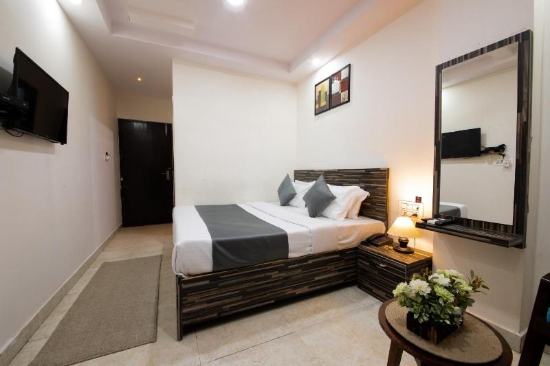 Perfectstayz Value Umra Grace - Near Haridwar Railway Station - image 9