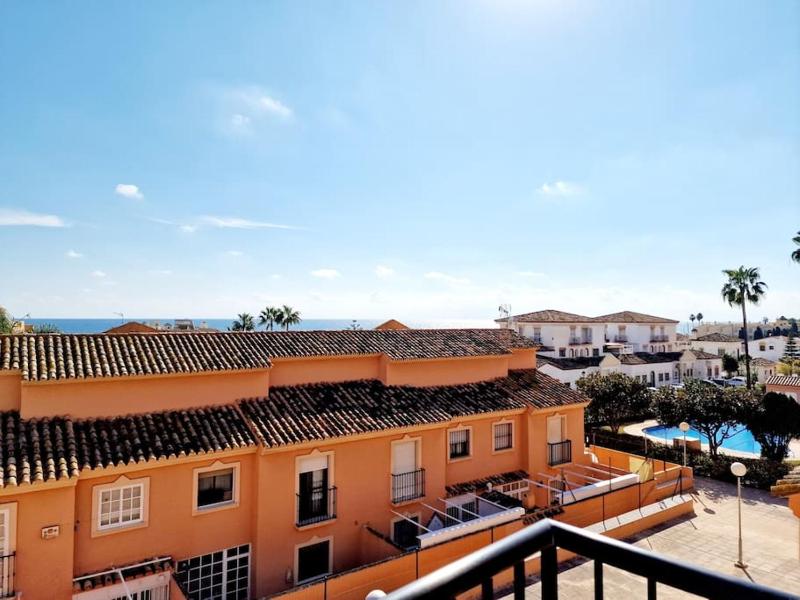 Semi-detached house in Butiplaya - image 41