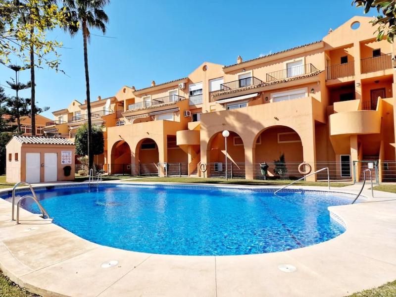 Semi-detached house in Butiplaya - image 40