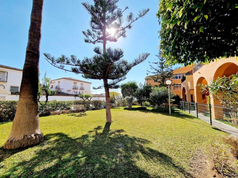 Semi-detached house in Butiplaya - image 33