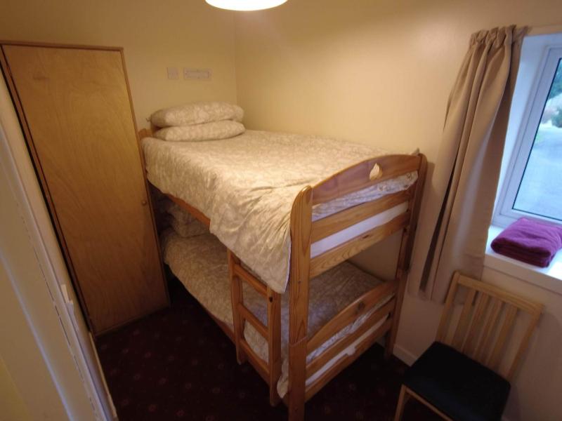 Two-Bedroom Cottage image 4