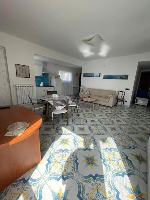 Villa sul mare - image 4
