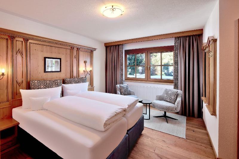 Small Double Room in the Country House image 1