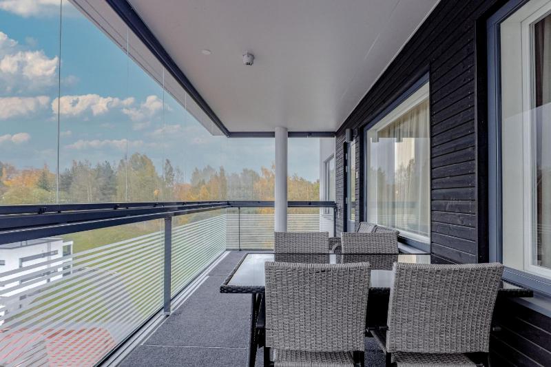 Three-Bedroom Apartment image 4